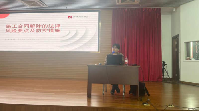 以下是一些在上海地区具有良好口碑和丰富经验的版权登记代理机构，供您参考：